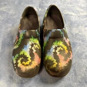 Crocs Tie Dye Clogs women size 11